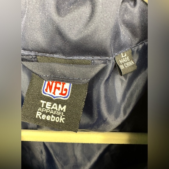 NFL Tennessee Titans Full Zip Windbreaker/Jacket Size Large - Picture 5 of 12